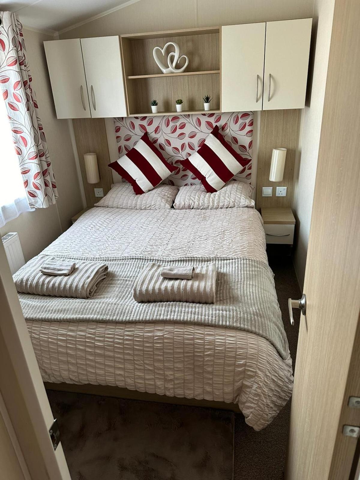 The Pixie Van Selsey Luaran gambar